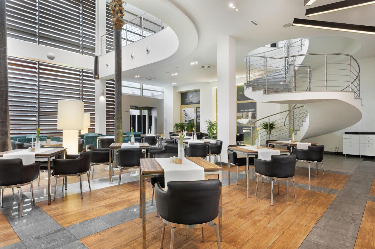 Hotel Moderno Познань Екстер'єр фото