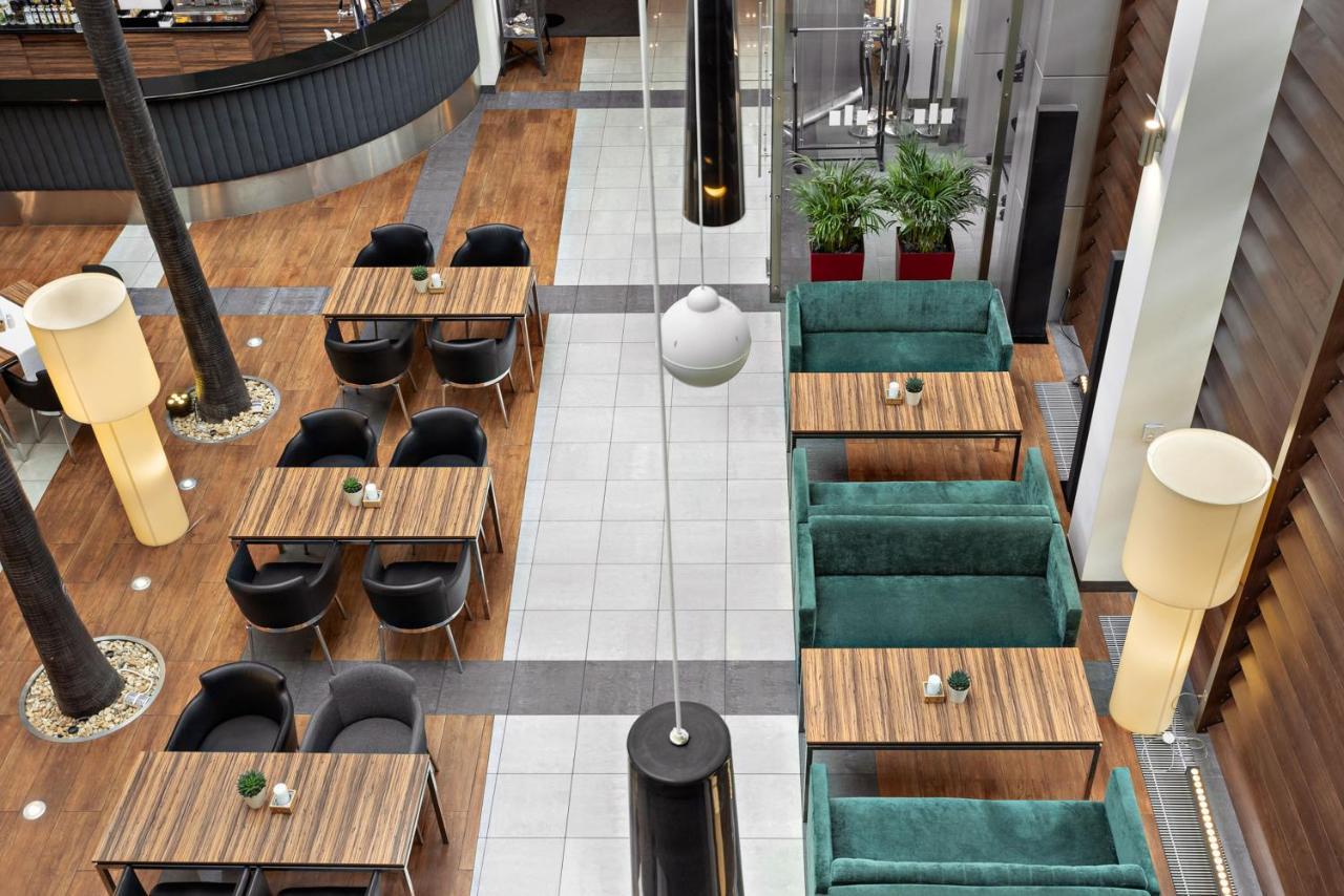Hotel Moderno Познань Екстер'єр фото