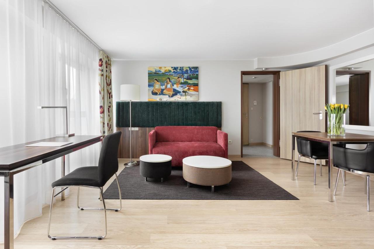 Hotel Moderno Познань Екстер'єр фото