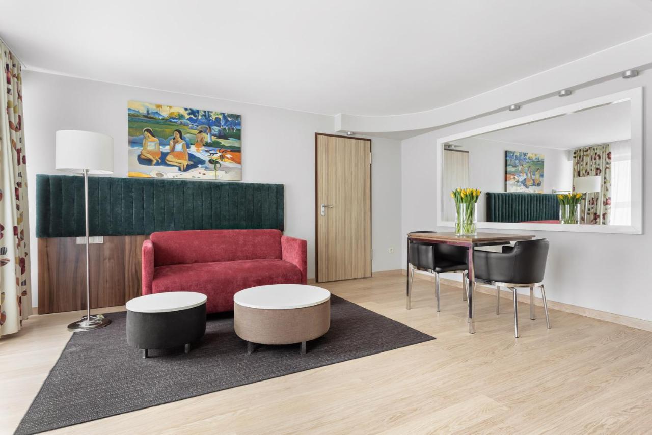 Hotel Moderno Познань Екстер'єр фото